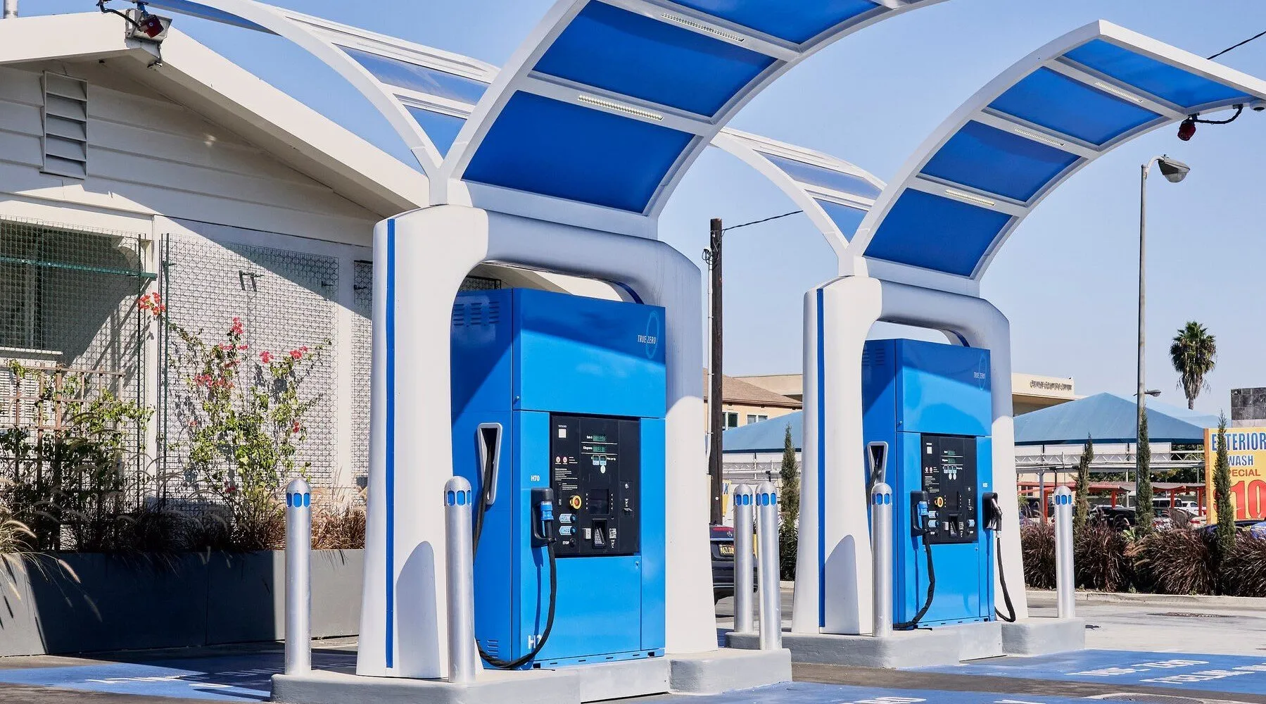 True Zero hydrogen fueling station